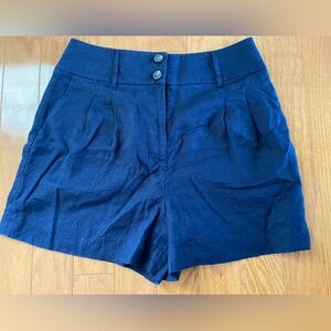 Women’s Boden High-waisted pleated linen shorts
